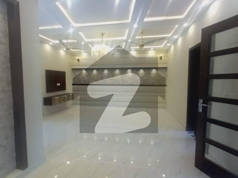 بحریہ ٹاؤن ۔ بلاک سی سی بحریہ ٹاؤن سیکٹرڈی بحریہ ٹاؤن لاہور میں 3 کمروں کا 5 مرلہ مکان 58 ہزار میں کرایہ پر دستیاب ہے۔