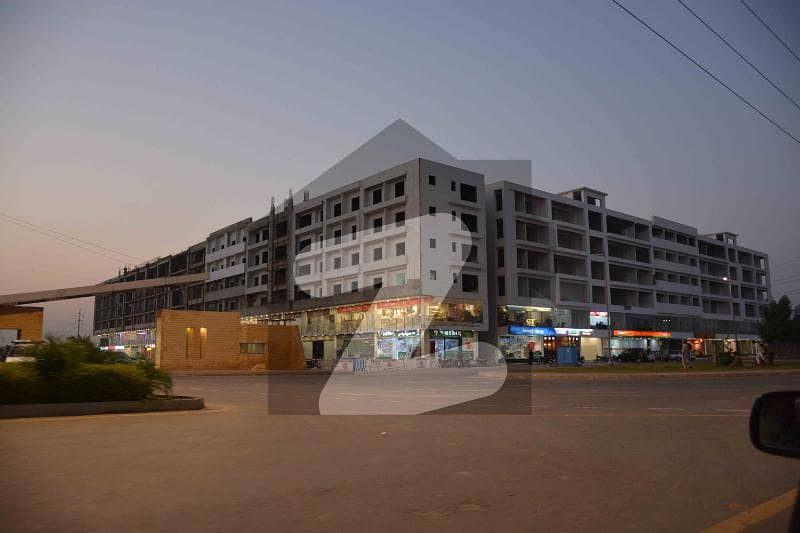 The SQ MAll Luxury Apartment for Sale Ideal Location of Bahria Orchard Lhr