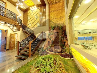 Beautiful 1 kanal house in bahria town