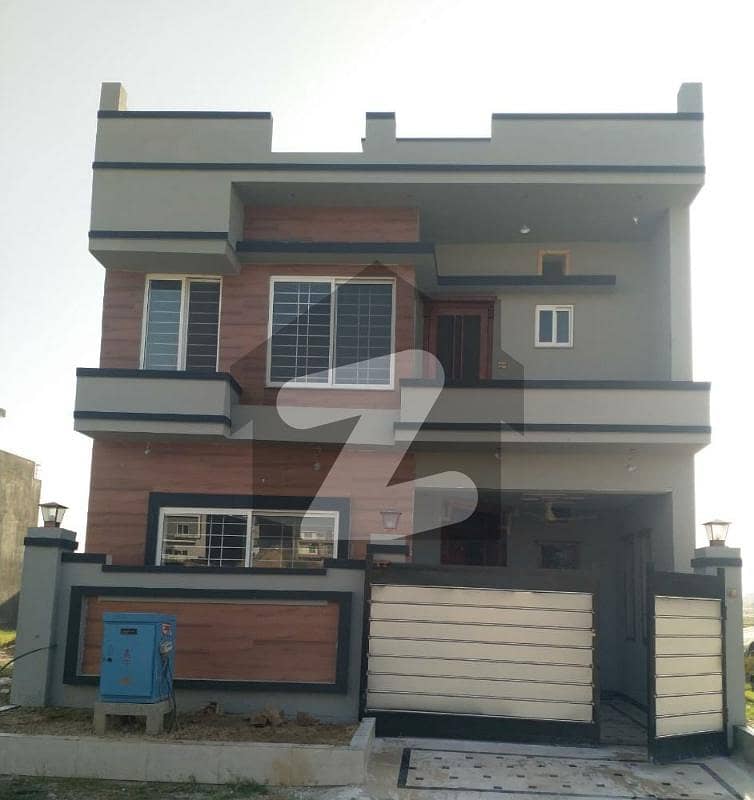 Beautiful House Available For Sale In Mpchs - Block C1