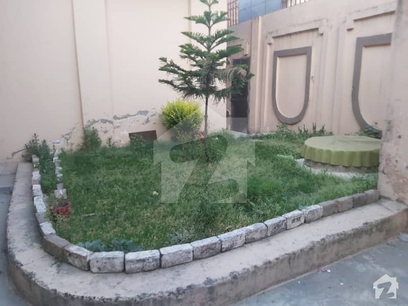 Town House For Urgent Sale Mingora, Swat ID38425408