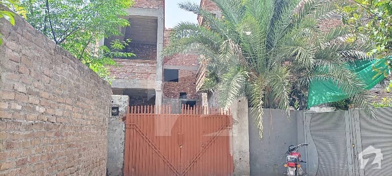 گنگال راولپنڈی میں 8 کمروں کا 13 مرلہ مکان 2.1 کروڑ میں برائے فروخت۔