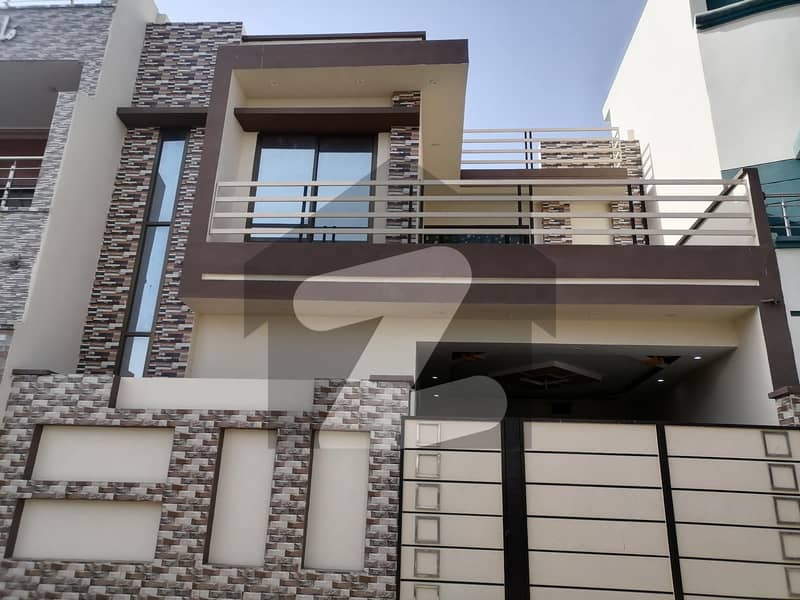5.25 Marla House In Gulberg Residence Best Option