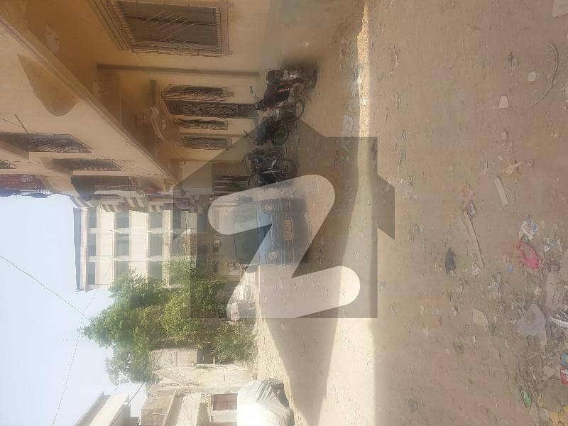 Azizabad Block 2 Portion Lease 100 Sq Yd