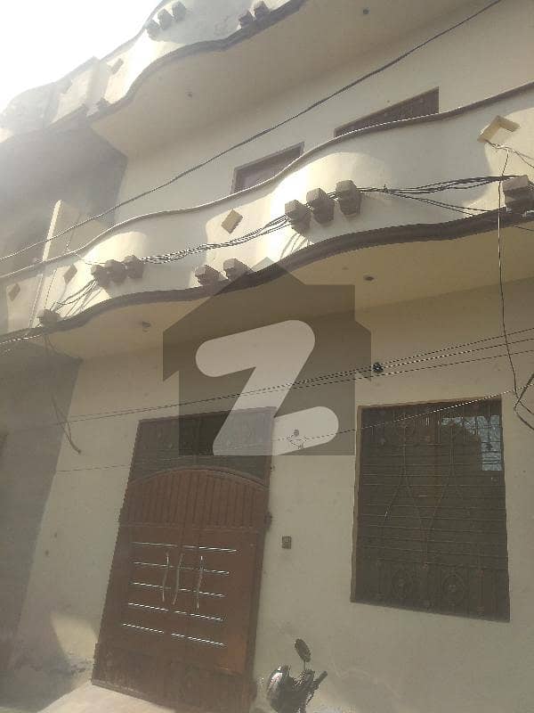 غوث گارڈن - فیز 3 غوث گارڈن لاہور میں 3 کمروں کا 3 مرلہ مکان 18 ہزار میں کرایہ پر دستیاب ہے۔