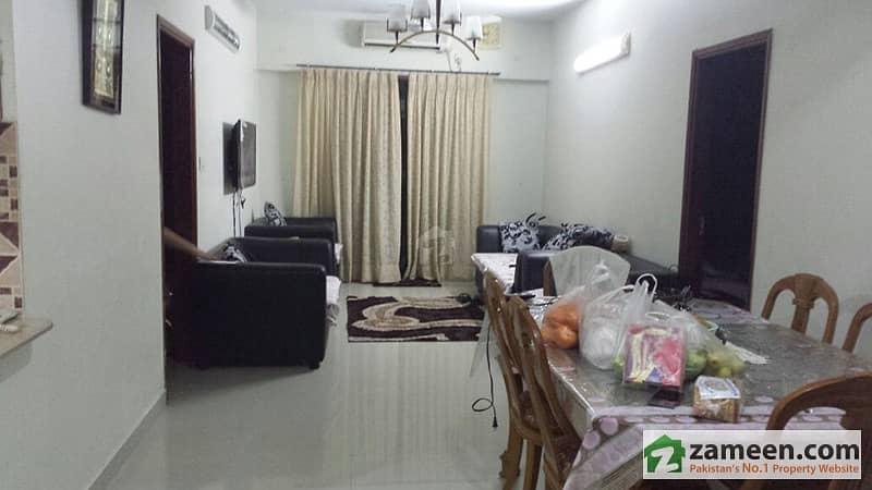 3 bed Apartment For Sale In Bahadurabad