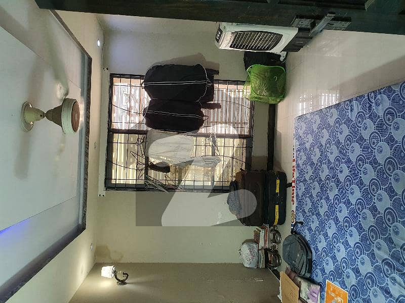 ایڈن لین ولاز 2 ایڈن لاہور میں 3 کمروں کا 10 مرلہ بالائی پورشن 40 ہزار میں کرایہ پر دستیاب ہے۔