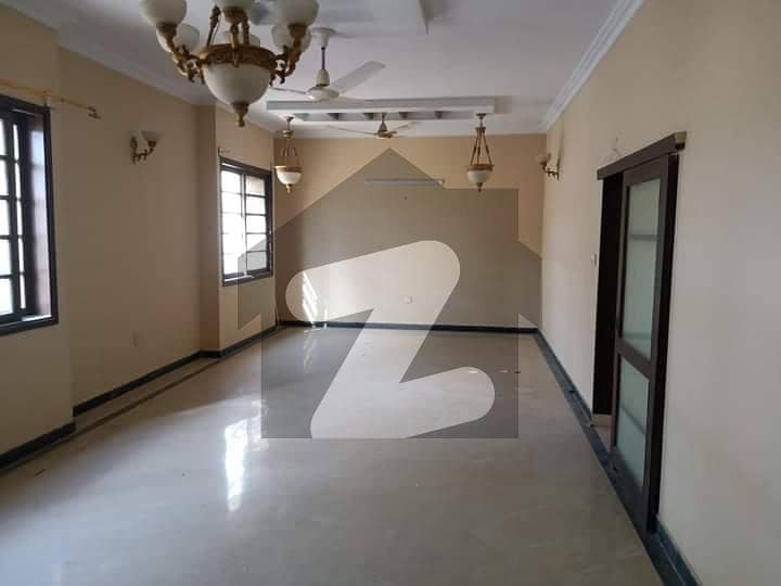 4500 Square Feet Lower Portion Is Available In Affordable Price In North Nazimabad - Block L
