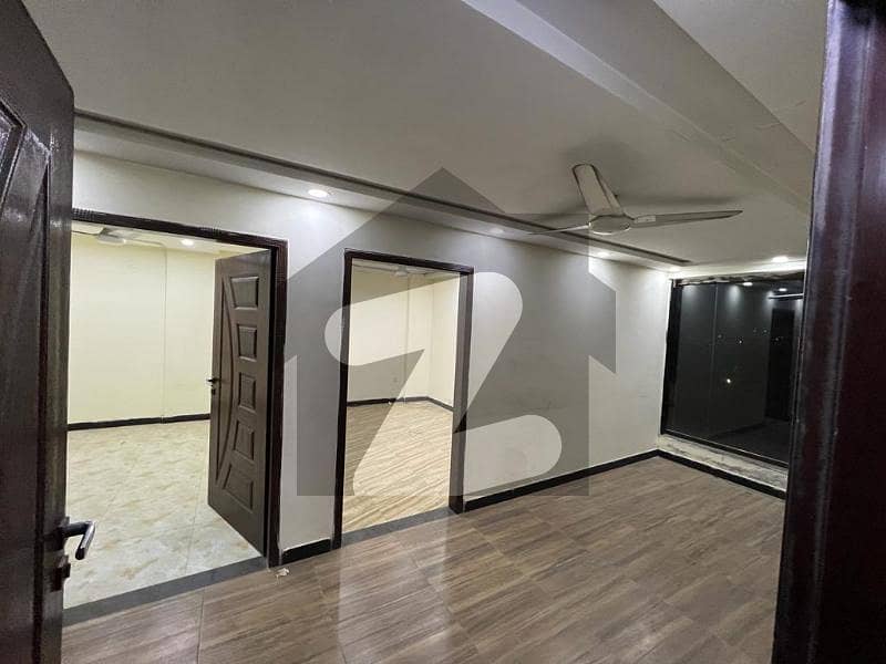 5 Marla Luxury Apartment For Rent In C-block Bahria Orchard