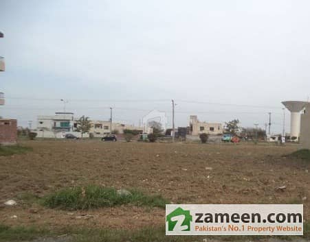 10 Marla Residential Plot Is Available For Sale