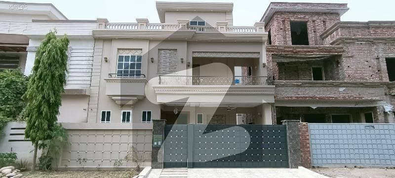 10 Marla Brand New Modern House Available For Sale In BB Block Phase 1