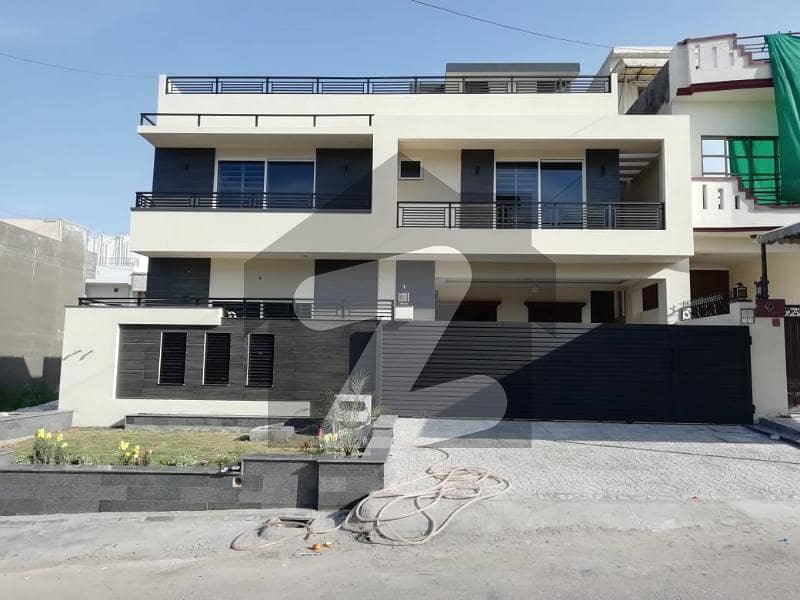 I. 8/3 NEAR TO KACHNAR PARK NEW DOUBLE STOREY HOUSE FOR SALE ON REASONABLE PRICE