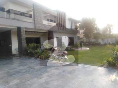 2 Kanal House For Rent In Phase 2 S