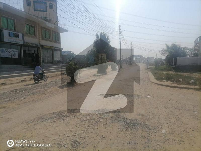 Centrally Located Prime Location Residential Plot Available In Saadi Garden For sale
