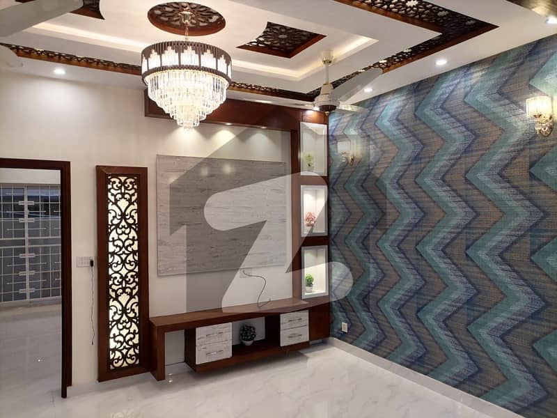 Spacious 5 Marla House Available For sale In Bahria Town - Sector D