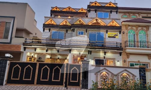 10 Marla Beautiful Design House For Sale In A Block Central Park Lahore