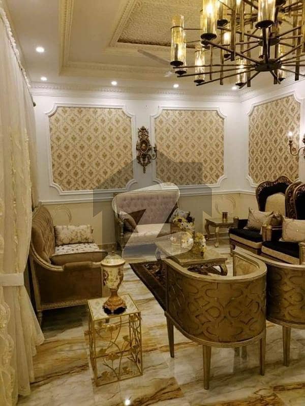 ڈی ایچ اے فیز 5 ڈیفنس (ڈی ایچ اے) لاہور میں 5 کمروں کا 1 کنال مکان 4.2 لاکھ میں کرایہ پر دستیاب ہے۔