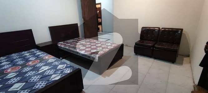 1 Bed Room Furnish Shairing Available For Rent For Male
