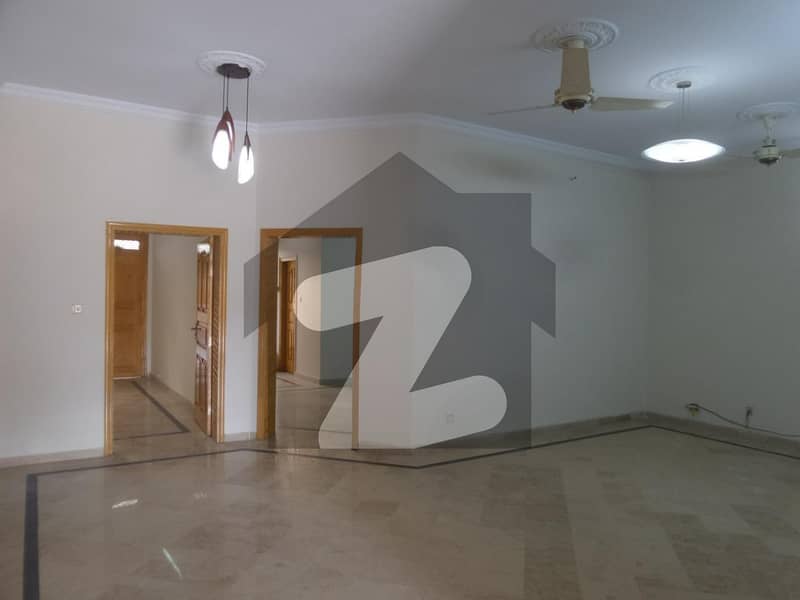 1 Kanal Upper Portion In Islamabad Is Available For rent