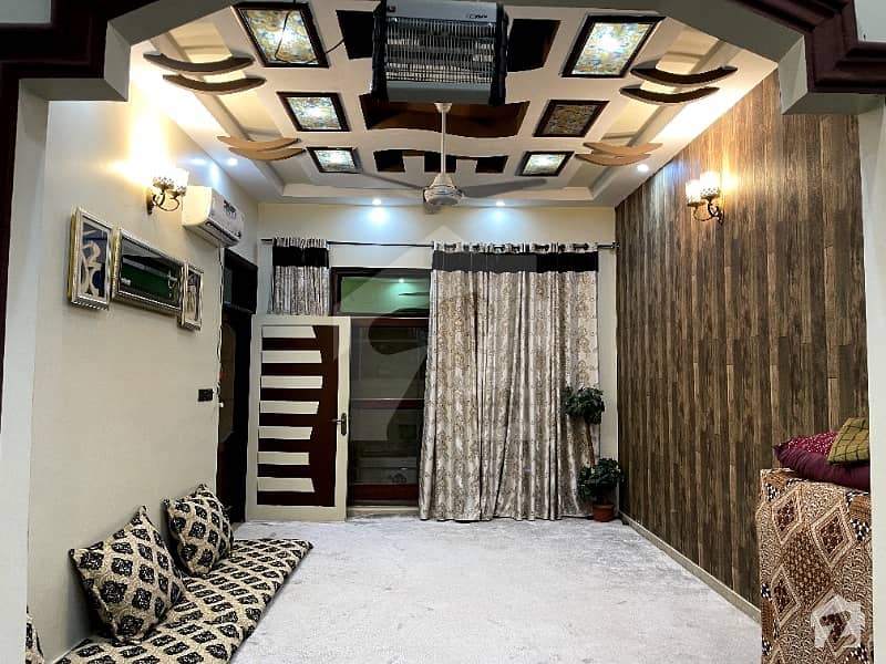 عتاوہ سوسائٹی گلشنِ اقبال ٹاؤن کراچی میں 3 کمروں کا 8 مرلہ مکان 2.3 کروڑ میں برائے فروخت۔