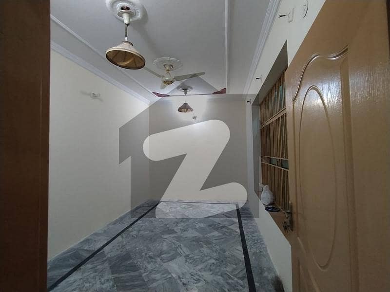Gas Water, Electricity 3 Marla 1st Floor Portion For Rent At Khan Dak Khana Pul