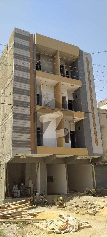 گلشن-اے-کنیز فاطمہ - بلاک 4 گلشنِ کنیز فاطمہ سکیم 33 کراچی میں 2 کمروں کا 3 مرلہ فلیٹ 55 لاکھ میں برائے فروخت۔