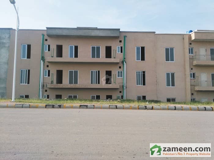 Second Floor Flat For Sale In Bahria Town Phase 8 - Awami Villas 5