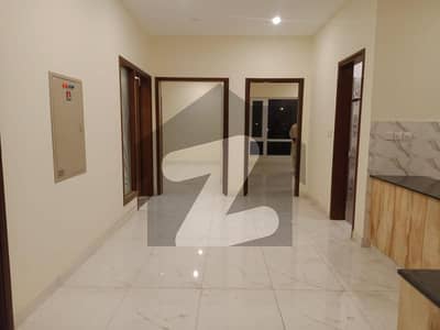 ڈی ایچ اے فیز 6 ڈی ایچ اے کراچی میں 3 کمروں کا 1 کنال بالائی پورشن 1.8 لاکھ میں کرایہ پر دستیاب ہے۔