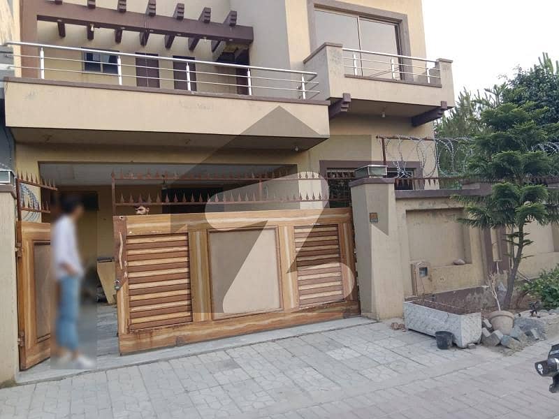 16marla Single unit house for rent