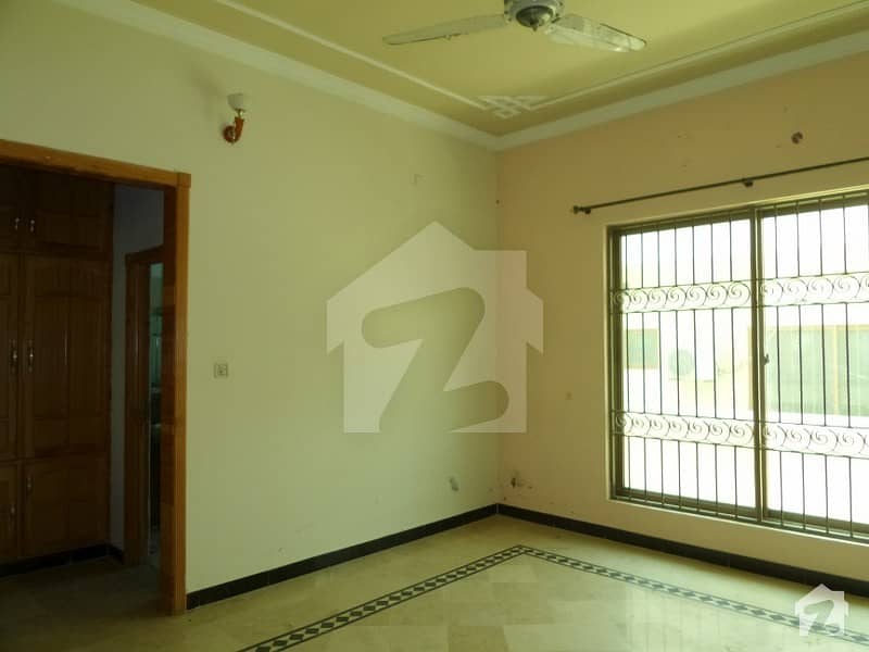 1575 Square Feet House Is Available For Rent In New Lalazar