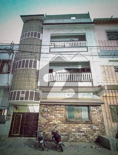 ناظم آباد - بلاک 5اے ناظم آباد کراچی میں 9 کمروں کا 5 مرلہ مکان 2.45 کروڑ میں برائے فروخت۔
