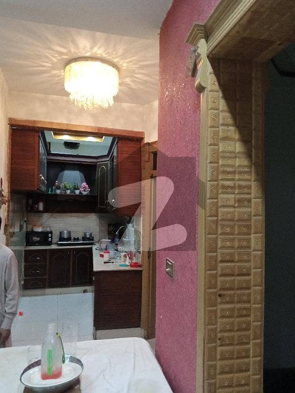 شلے ویلی راولپنڈی میں 4 کمروں کا 5 مرلہ مکان 1.7 کروڑ میں برائے فروخت۔
