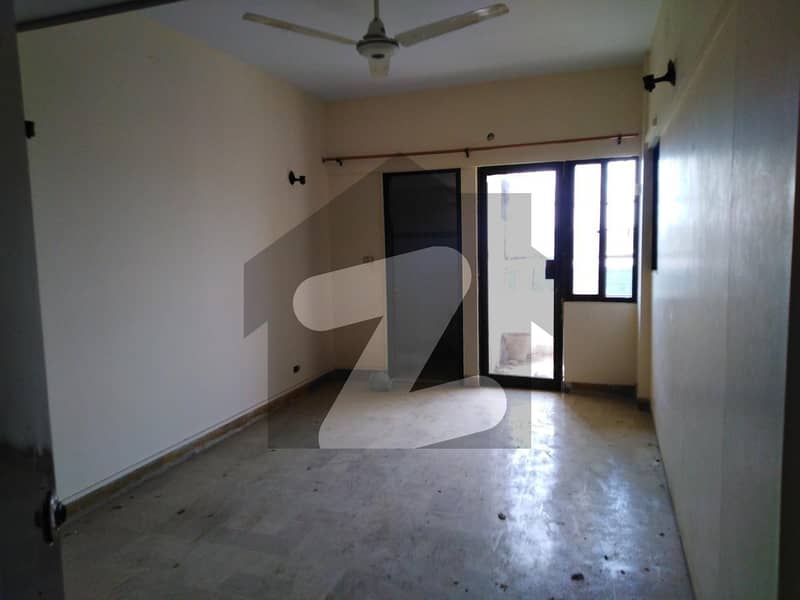 Zeshan Complex 2 Bed Lounge Flat For Sale