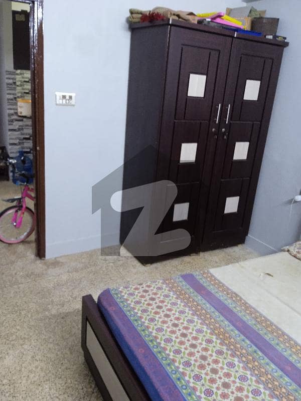600 Square Feet Flat Is Available For Sale