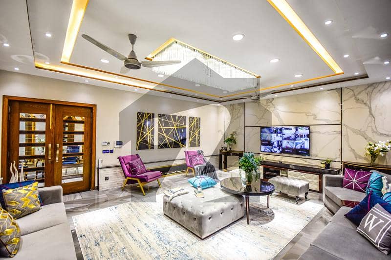 ڈی ایچ اے فیز 6 ڈیفنس (ڈی ایچ اے) لاہور میں 5 کمروں کا 1 کنال مکان 6.8 کروڑ میں برائے فروخت۔