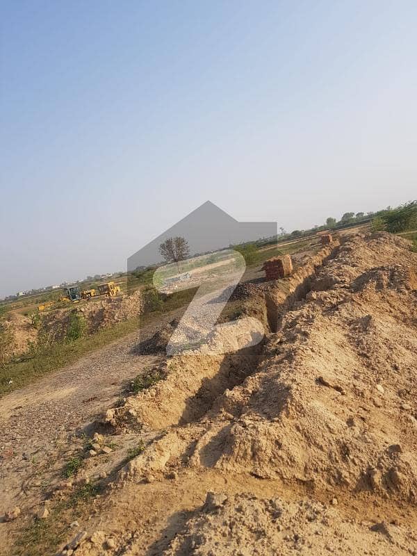 State life society Lahore near DHA ph 4 10 Marla plot beautiful location development stard a few months ago position Short time investment property