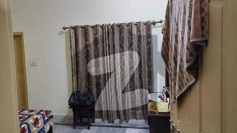 ایچ ۔ 13 اسلام آباد میں 4 کمروں کا 11 مرلہ مکان 1.45 کروڑ میں برائے فروخت۔ ایچ ۔ 13 اسلام آباد میں 4 کمروں کا 11 مرلہ مکان 1.45 کروڑ میں برائے فروخت۔