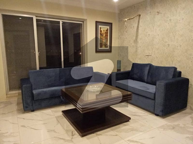 1 BED FULL FURNISHED AND FULL LUXURY EXCELLENT GOOD FLAT FOR RENT IN BAHRIA TOWN LAHORE