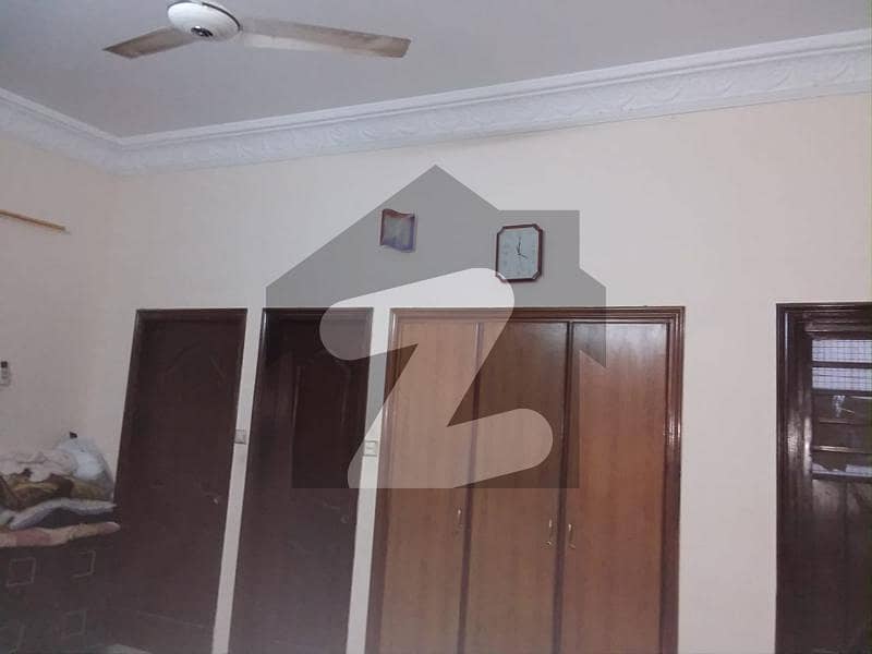 House Portion Ground Floor 3 BED DD for Rent in block 15 Gulistan e Jauhar