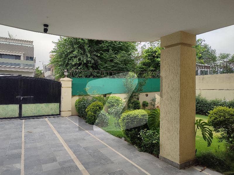 Luxury  House On Extremely Prime Location Available For Rent In Islamabad