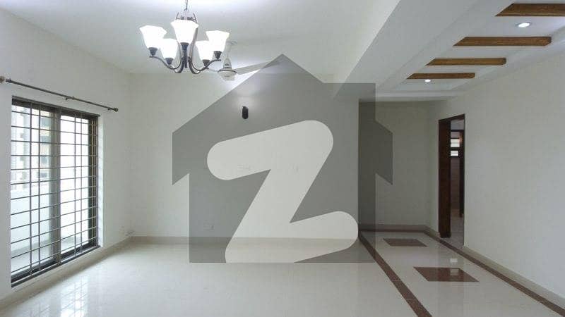 Unoccupied Flat Of 10 Marla Is Available For rent In Askari