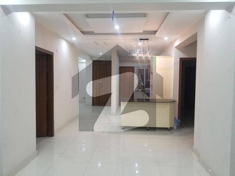 E-11/1 1800 Square Feet Flat Up For Rent