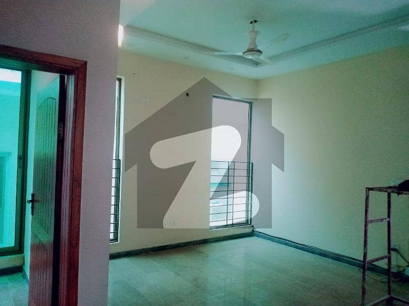 10 Marla Full House Available For Rent Dha Defence Phase Ii