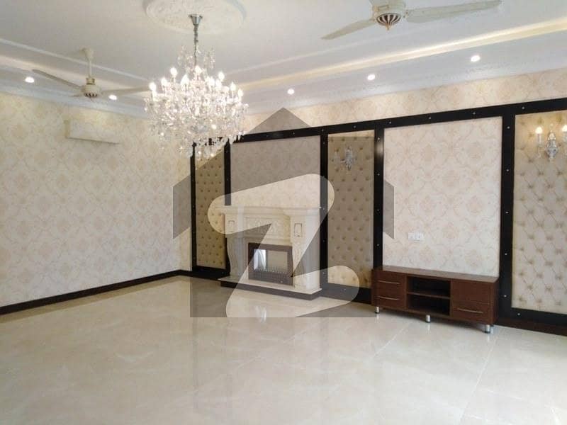 گل بہار پارک لاہور میں 4 کمروں کا 10 مرلہ مکان 2.25 کروڑ میں برائے فروخت۔