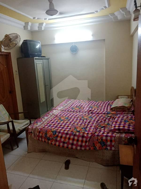 2 Bed D/d Flat Available For Sale