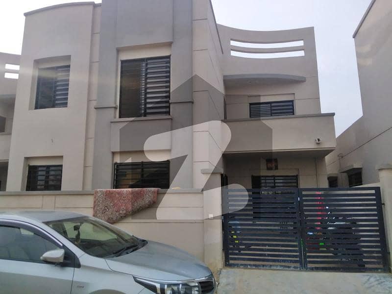 صائمہ لگژری ہومز کراچی میں 3 کمروں کا 10 مرلہ مکان 2.7 کروڑ میں برائے فروخت۔