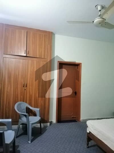 Beautiful 1 bedroom furnished available in F-7