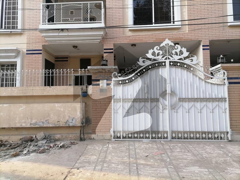 Corner 10 Marla House For sale In Beautiful Allama Iqbal Town - Mehran Block