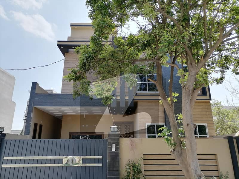 House Sized 10 Marla Is Available For sale In Wapda City - Block K