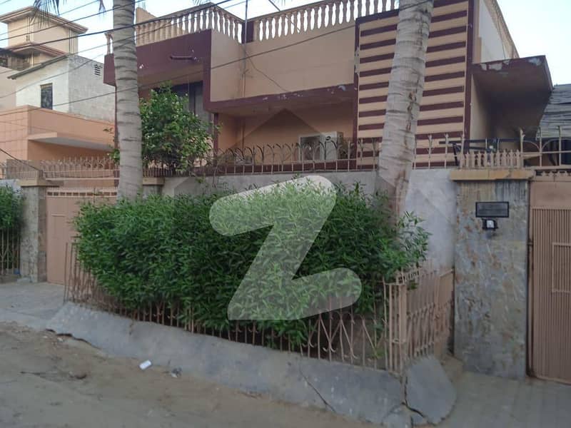 نارتھ ناظم آباد ۔ بلاک کیو نارتھ ناظم آباد کراچی میں 3 کمروں کا 16 مرلہ مکان 4.5 کروڑ میں برائے فروخت۔